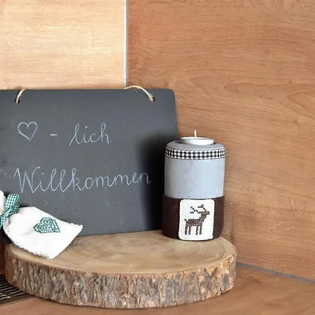 Apartment Flopi *