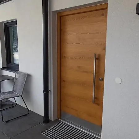 Flopi Apartment